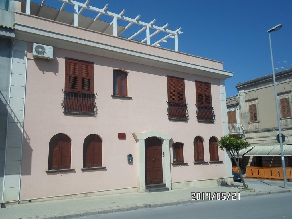 B&B Home Sweet Home Rosolini Exterior foto